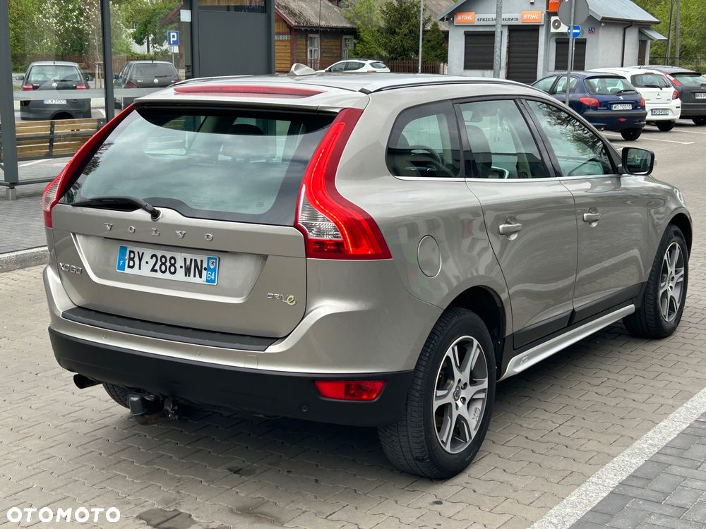 Volvo XC 60 DRIVe Summum - 10