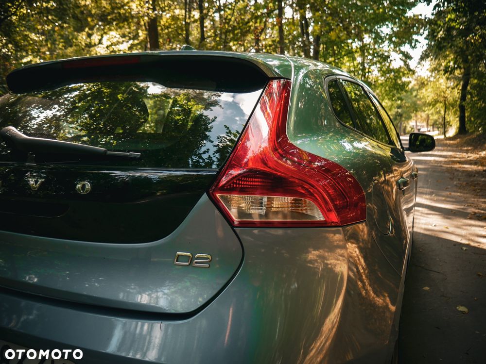 Volvo V40 D2 Momentum - 15