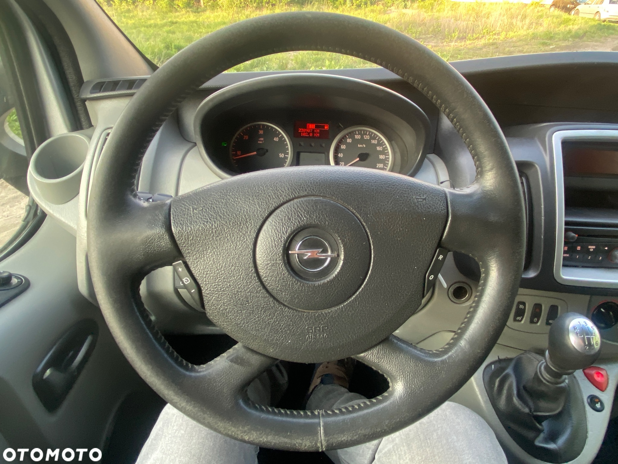 Opel VIVARO - 29