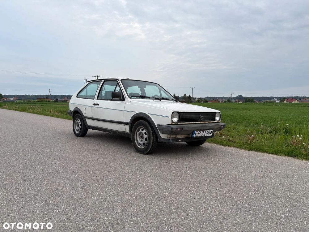 Volkswagen Polo - 1