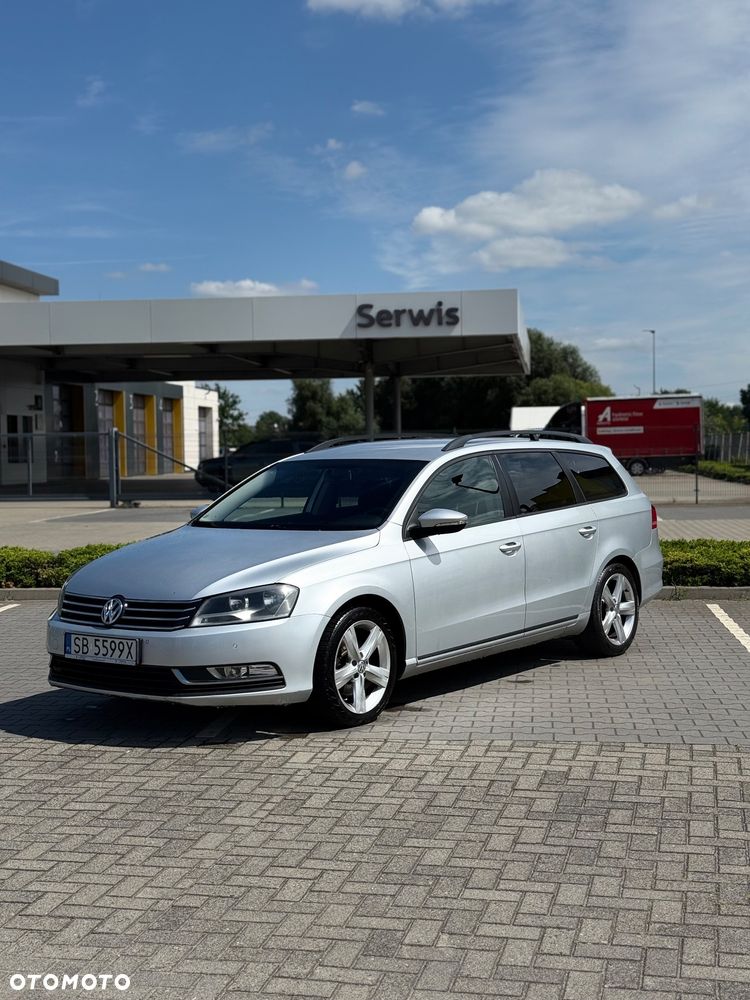 Volkswagen Passat 1.6 TDI Comfortline - 5