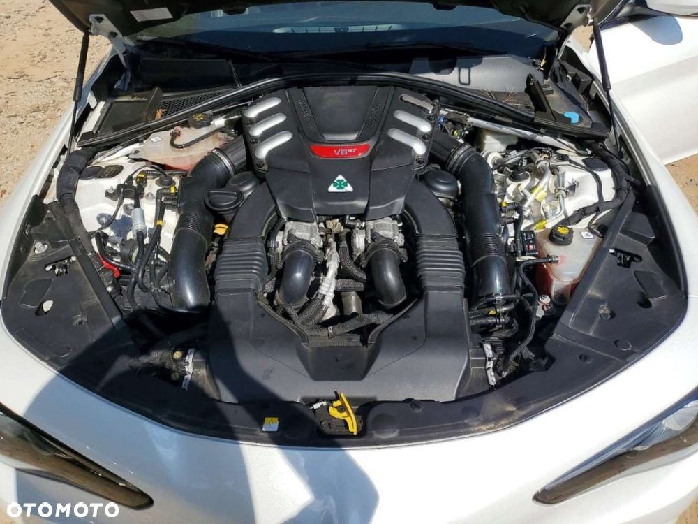 Alfa Romeo Giulia - 11