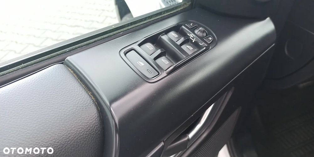Land Rover Freelander II 2.2 sD4 HSE - 20