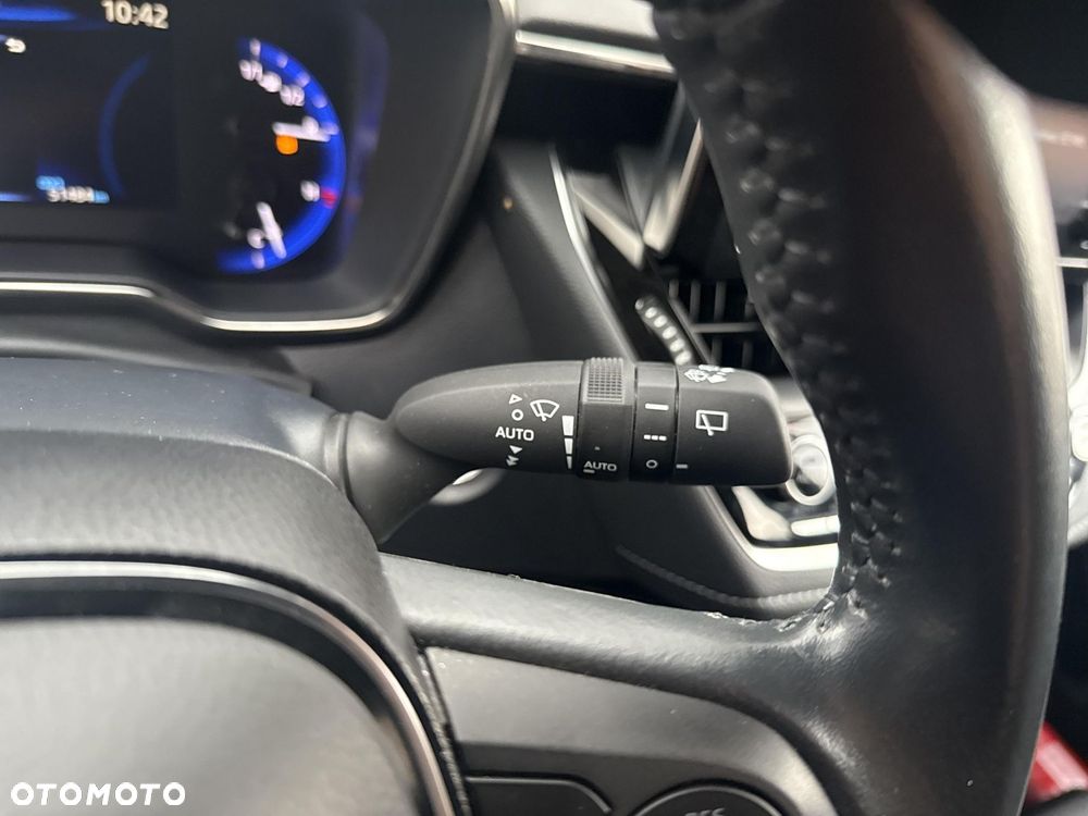 Toyota Corolla 1.8 Hybrid Comfort - 23