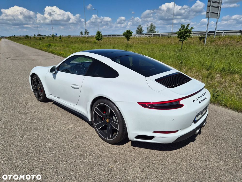Porsche 911 Carrera 4S PDK - 3