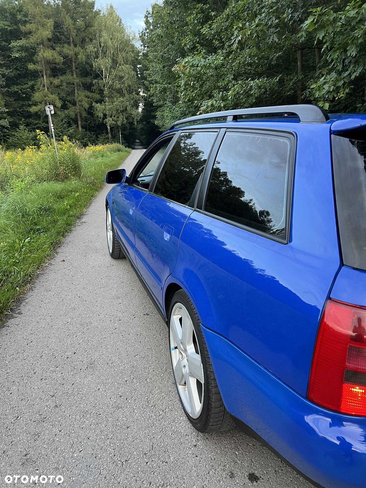 Audi A4 Avant - 3