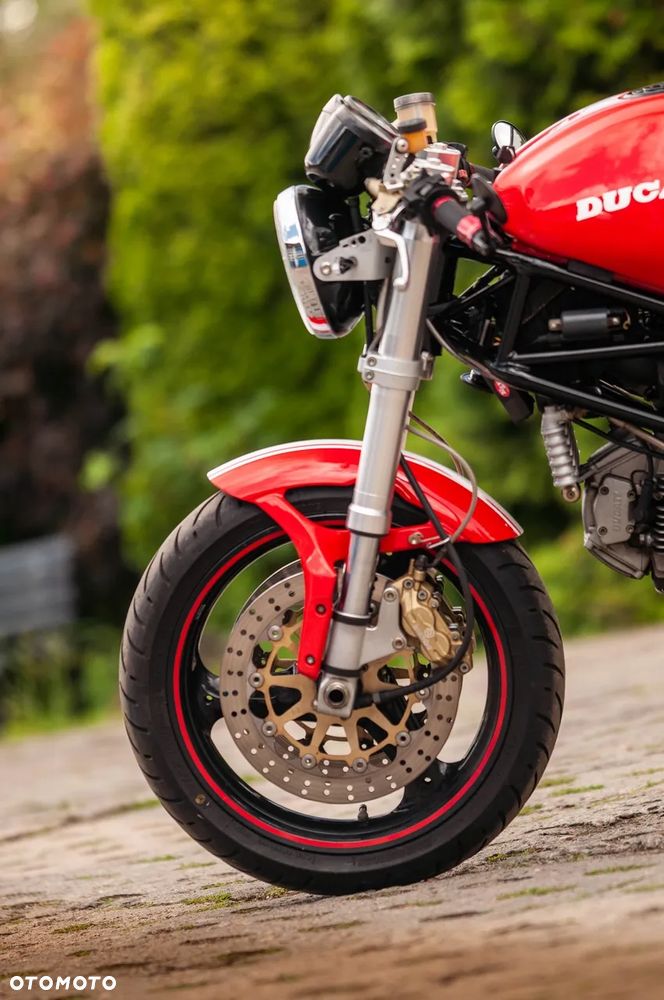 Ducati Monster - 11