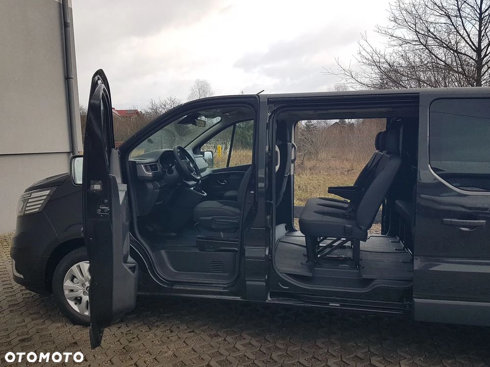 Renault Trafic - 32