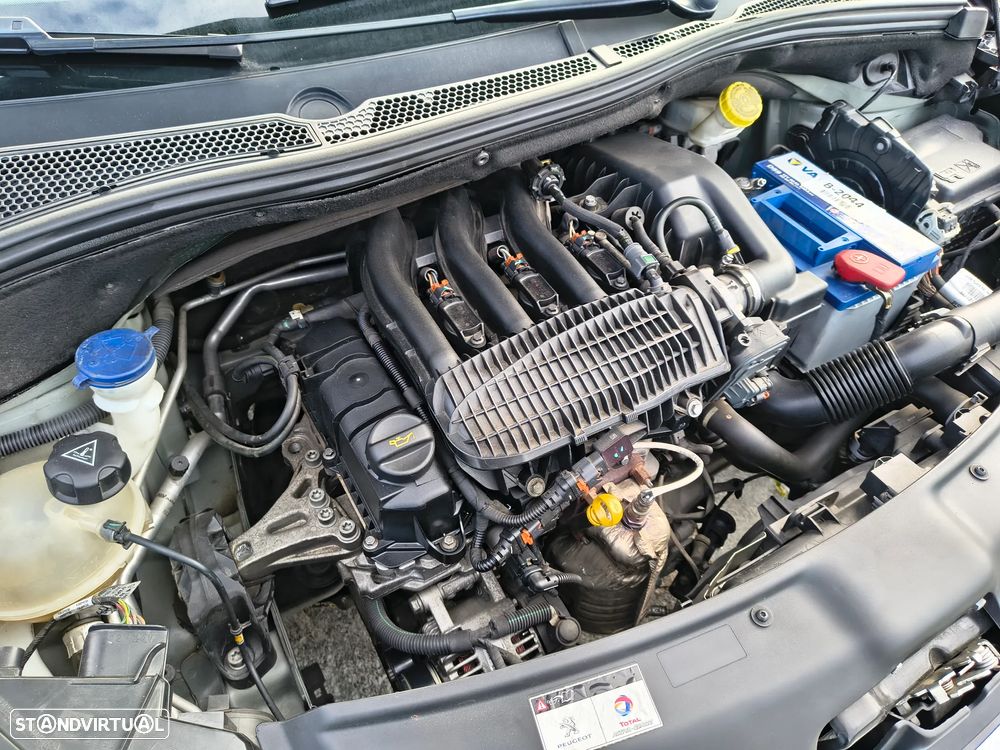 Peugeot 208 1.2 VTi Access - 19