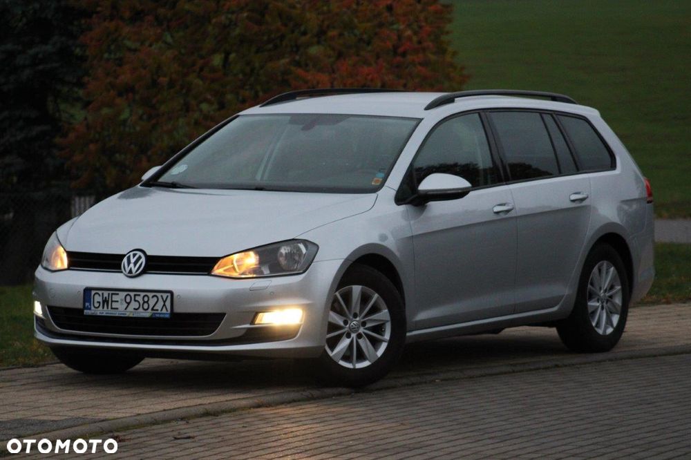 Volkswagen Golf 1.4 TSI BMT Comfortline - 38