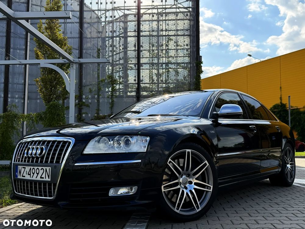 Audi S8 5.2 FSI Quattro - 2