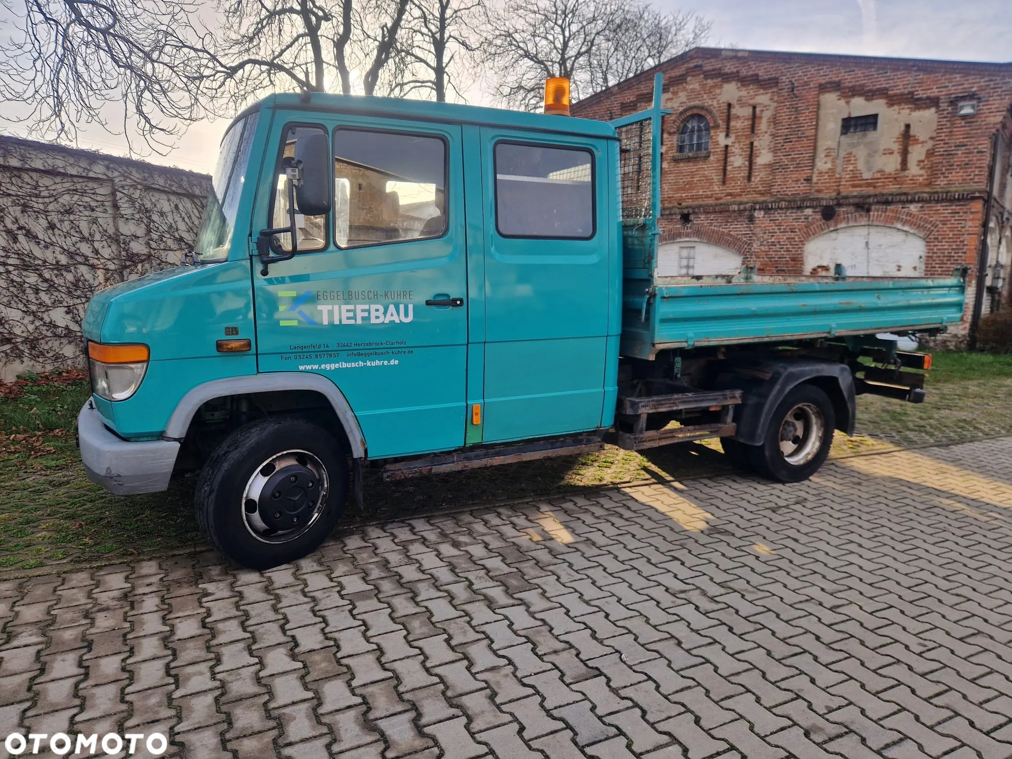 Mercedes-Benz VARIO 815D - 2