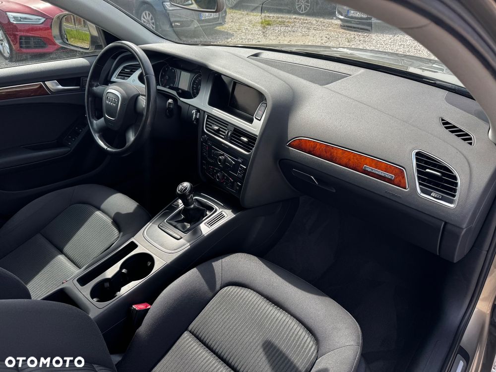 Audi A4 - 35