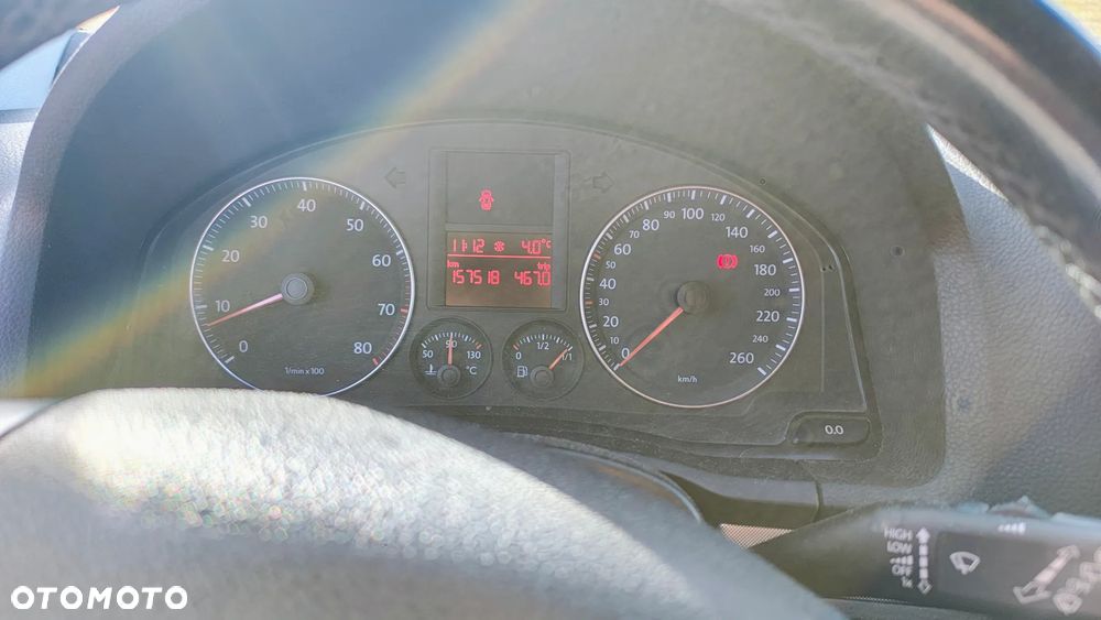 Volkswagen Golf 1.6 Tour - 6