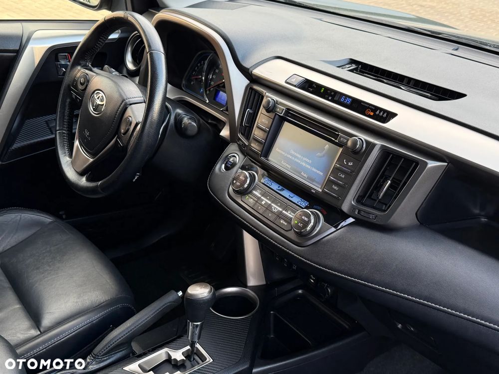 Toyota RAV4 - 23
