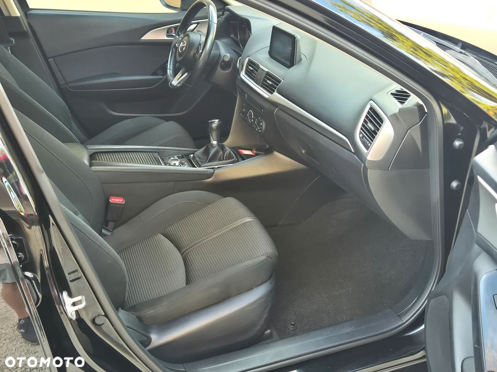Mazda 3 - 5