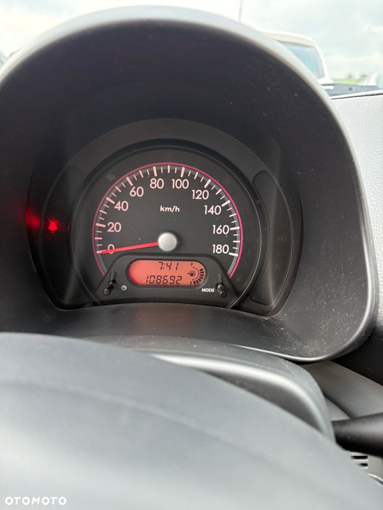 Suzuki Alto 1.0 Comfort City - 12