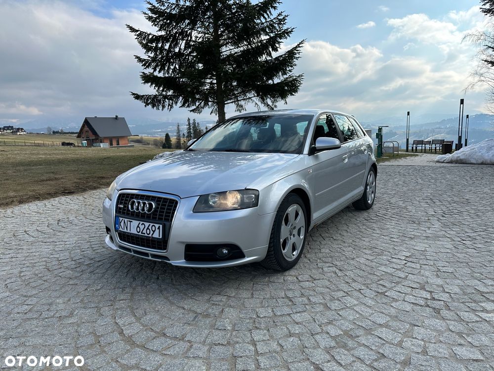 Audi A3 Sportback 2.0 TDI DPF Quattro Ambiente - 2