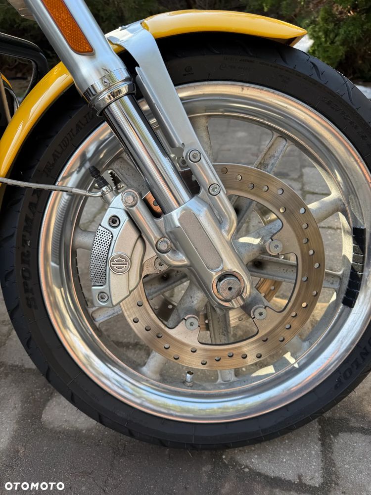 Harley-Davidson V-Rod Street Rod - 13