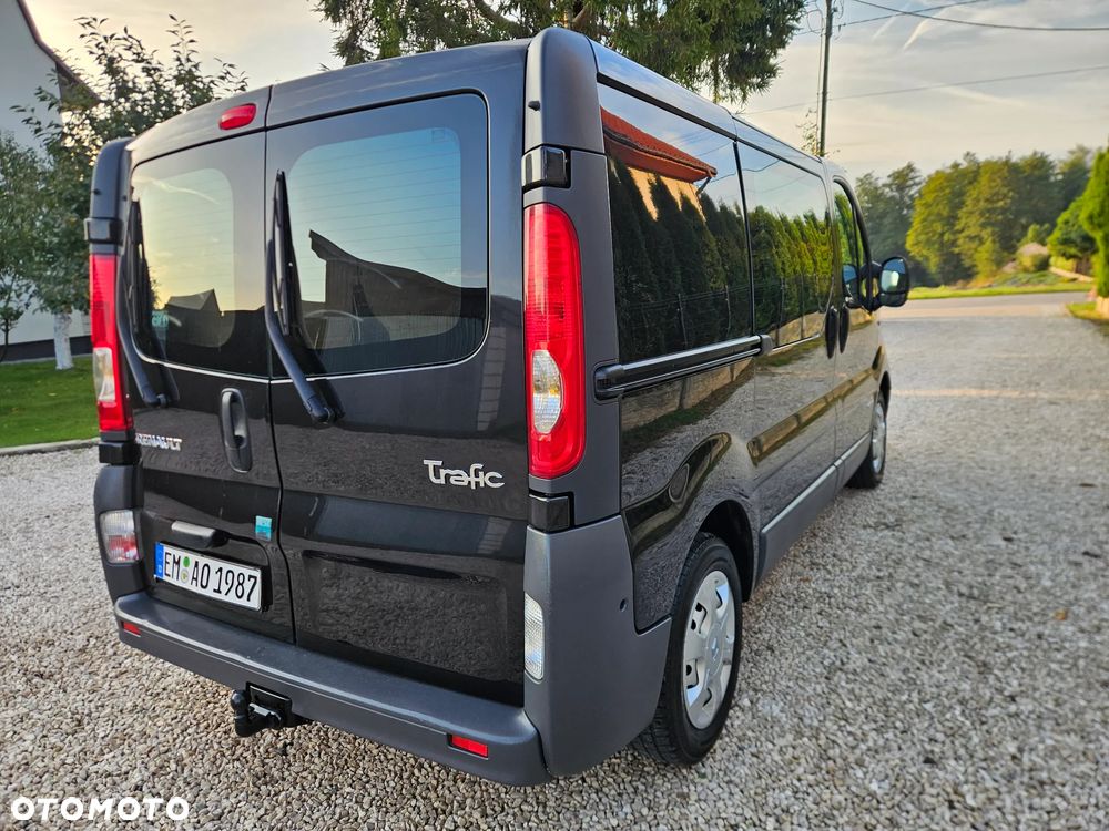 Renault TRAFIC - 16
