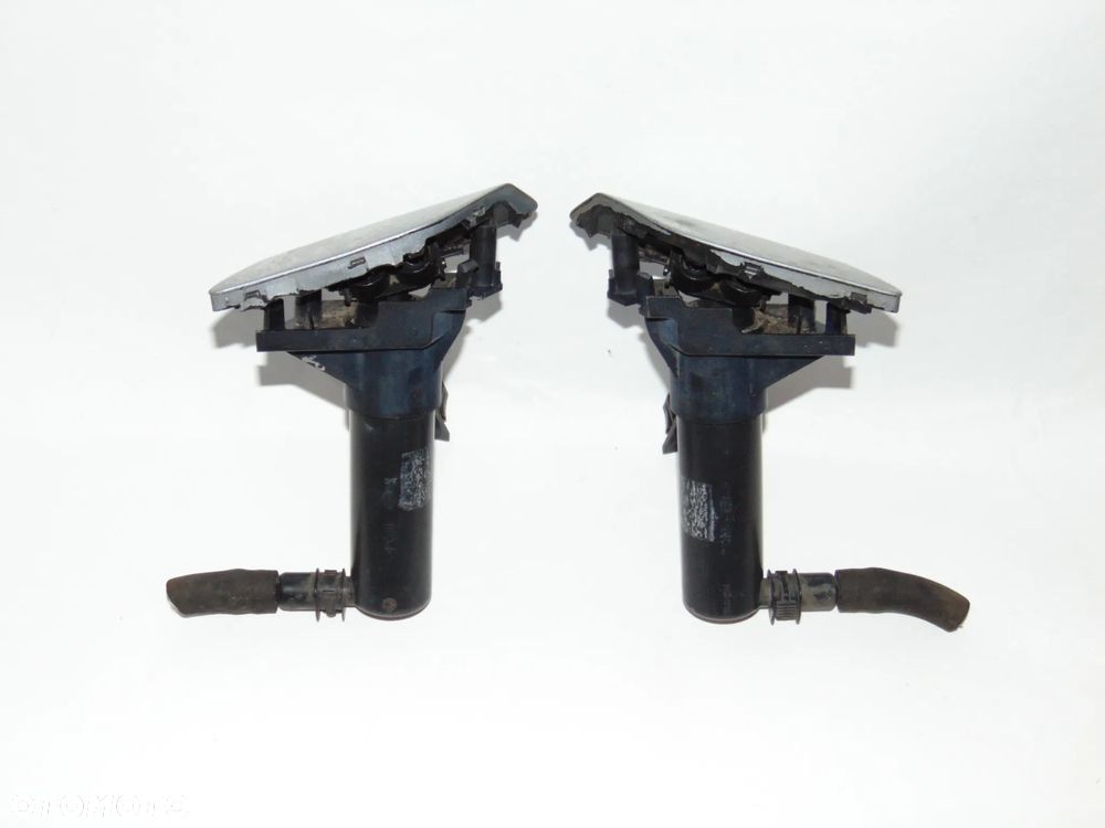 ORYGINAŁ spryskiwacz sprysk lampy lewy prawy Opel Astra H III 04-07r - 1
