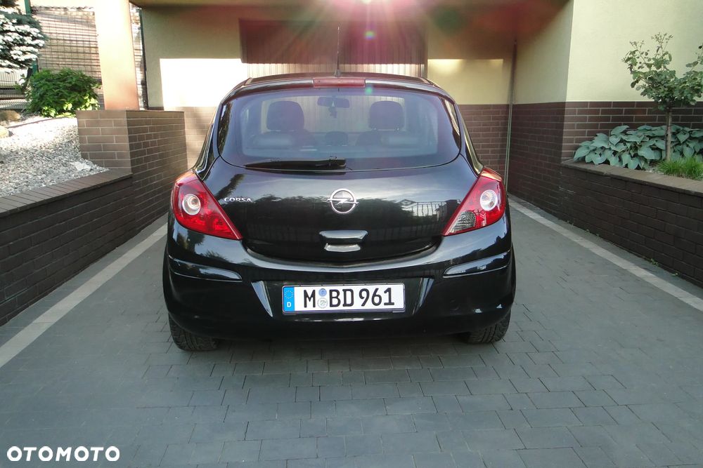 Opel Corsa 1.4 16V 150 Jahre - 6