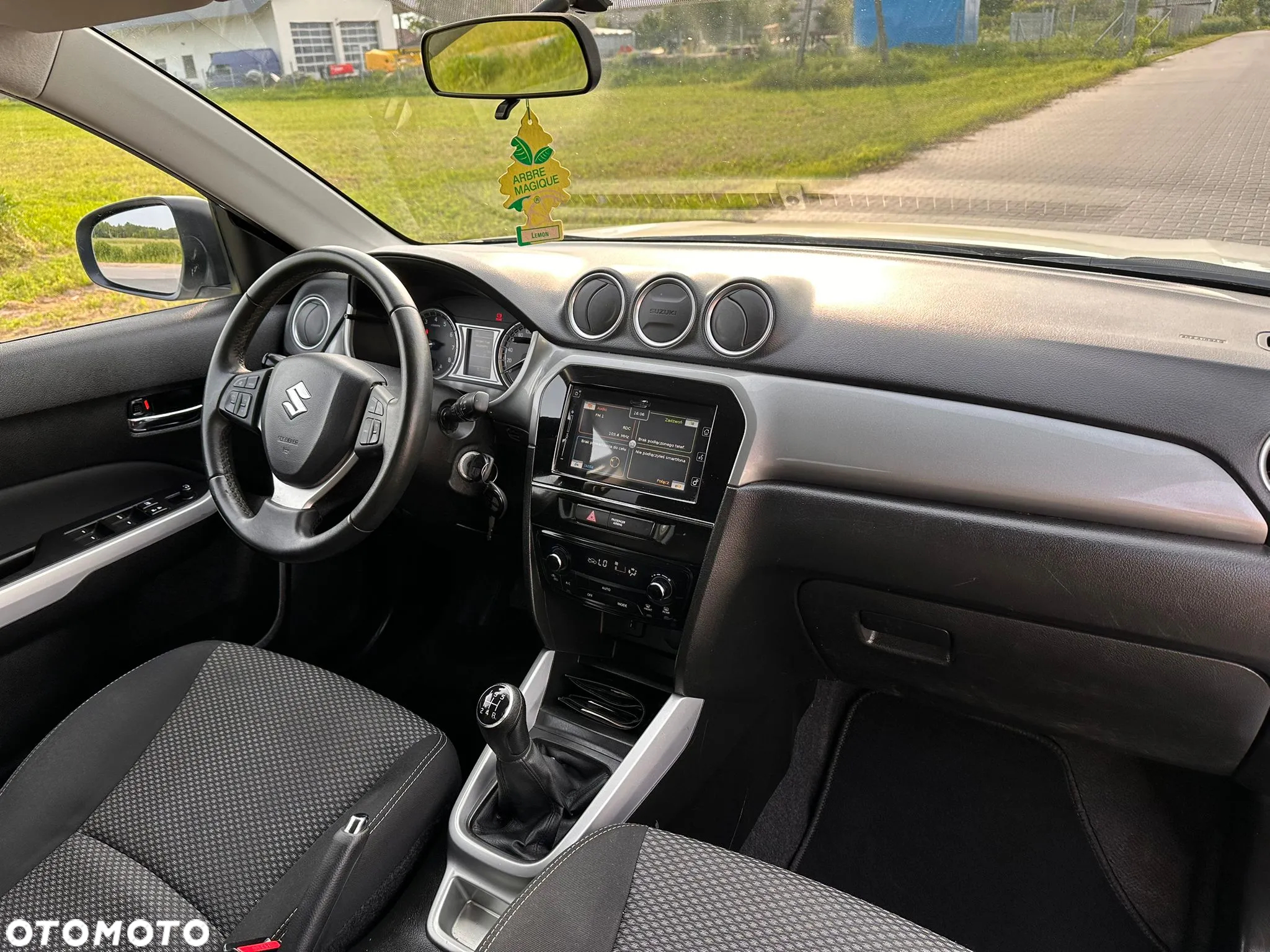 Suzuki Vitara 1.6 (4x2) Comfort+ - 9