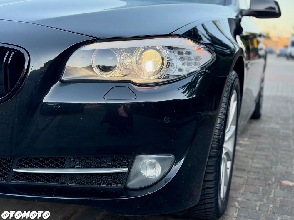 BMW Seria 5 520d - 31