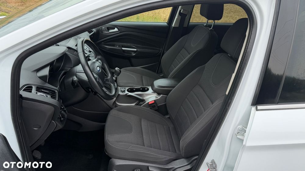 Ford Kuga - 7
