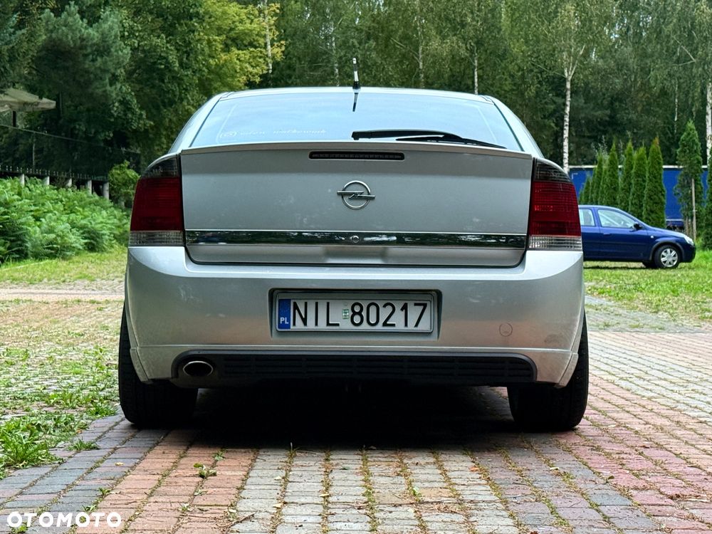 Opel Vectra GTS 1.8 - 8