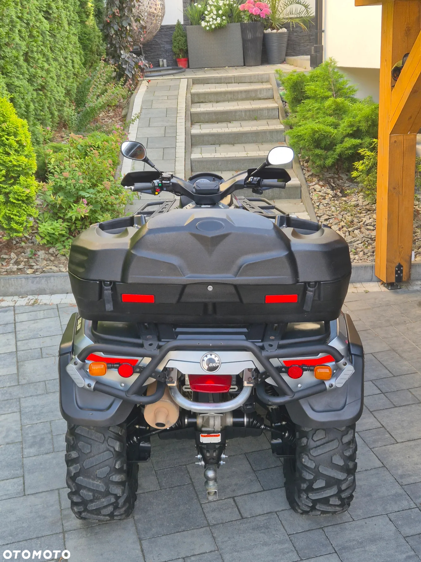 Can-Am Outlander - 10