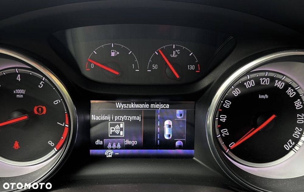 Opel Astra 1.4 T Dynamic S&S - 21