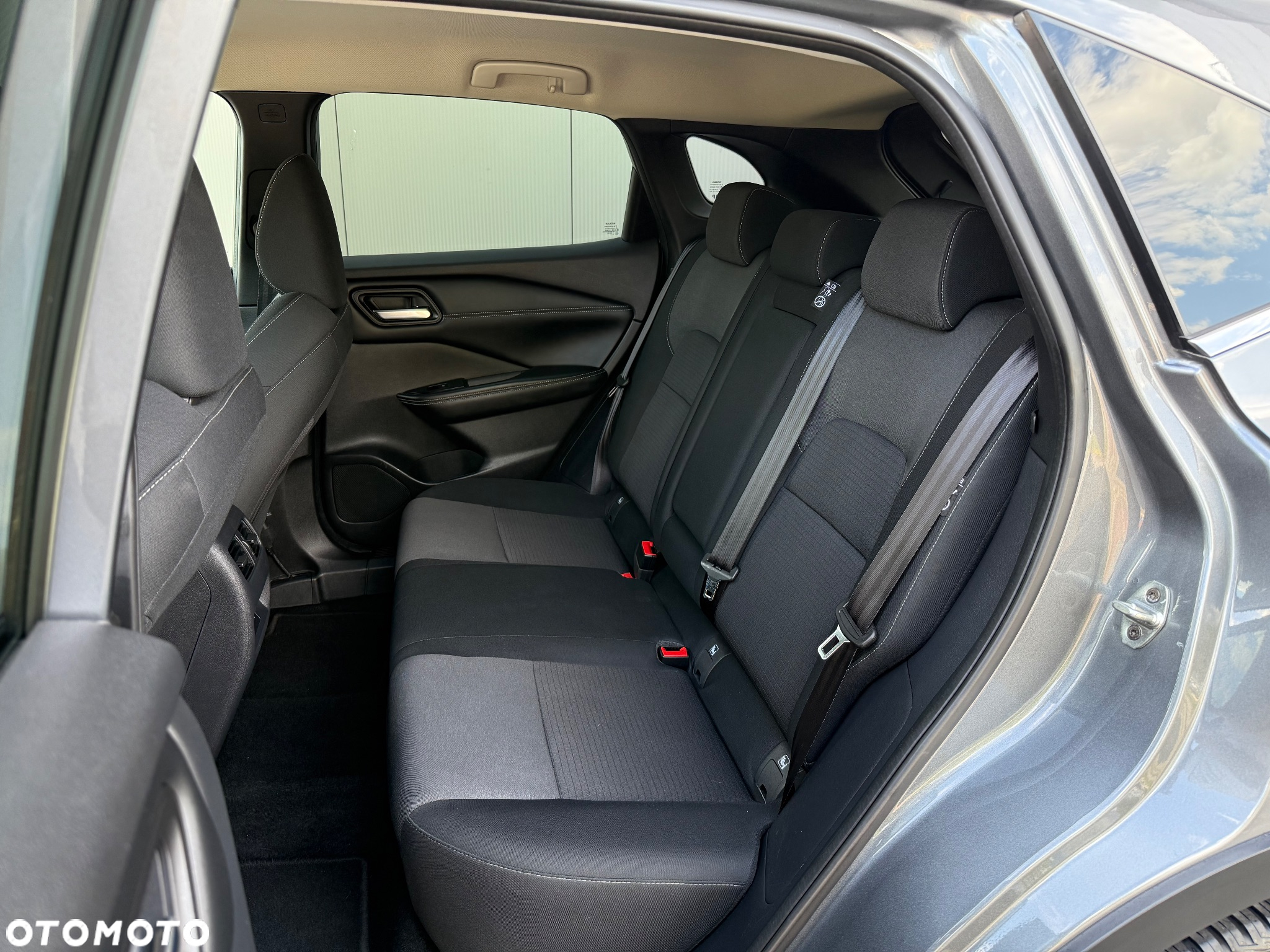Nissan Qashqai 1.3 DIG-T MHEV N-Connecta - 8