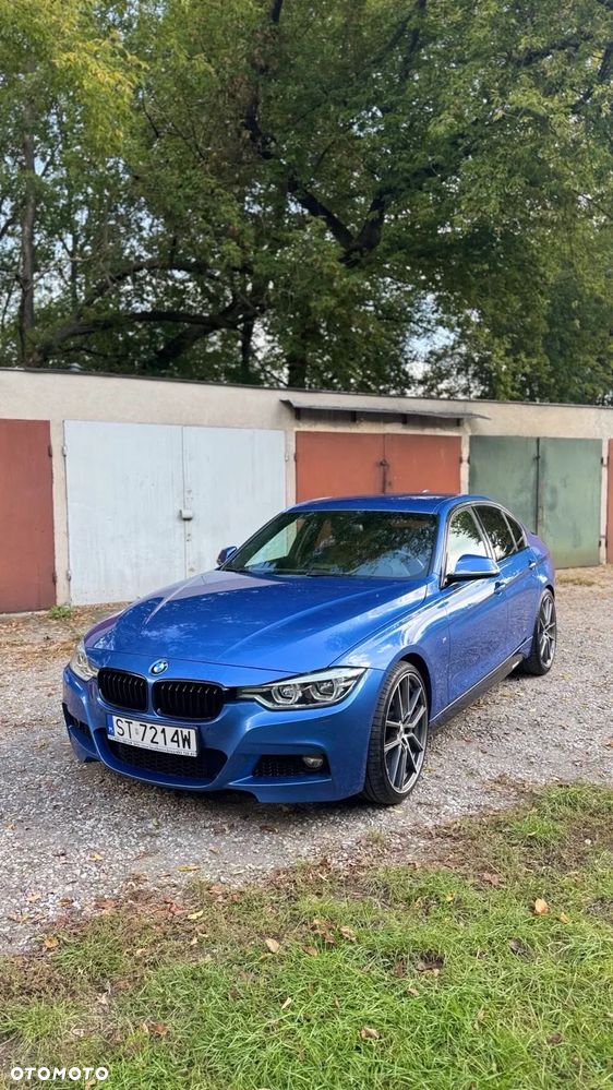 BMW Seria 3 320d - 38