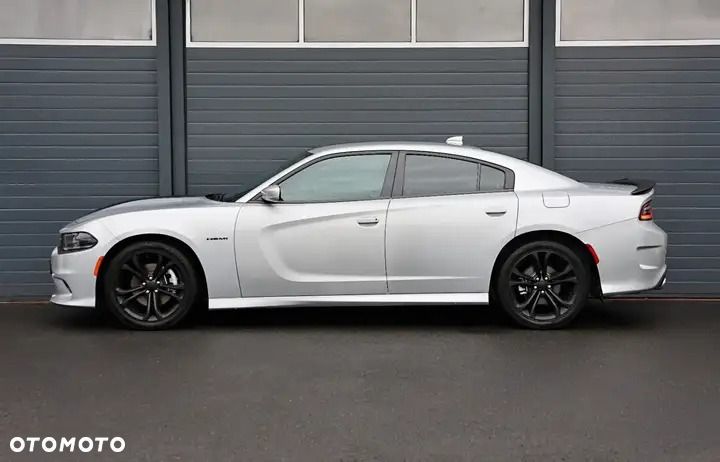 Dodge Charger 5.7 R/T - 4