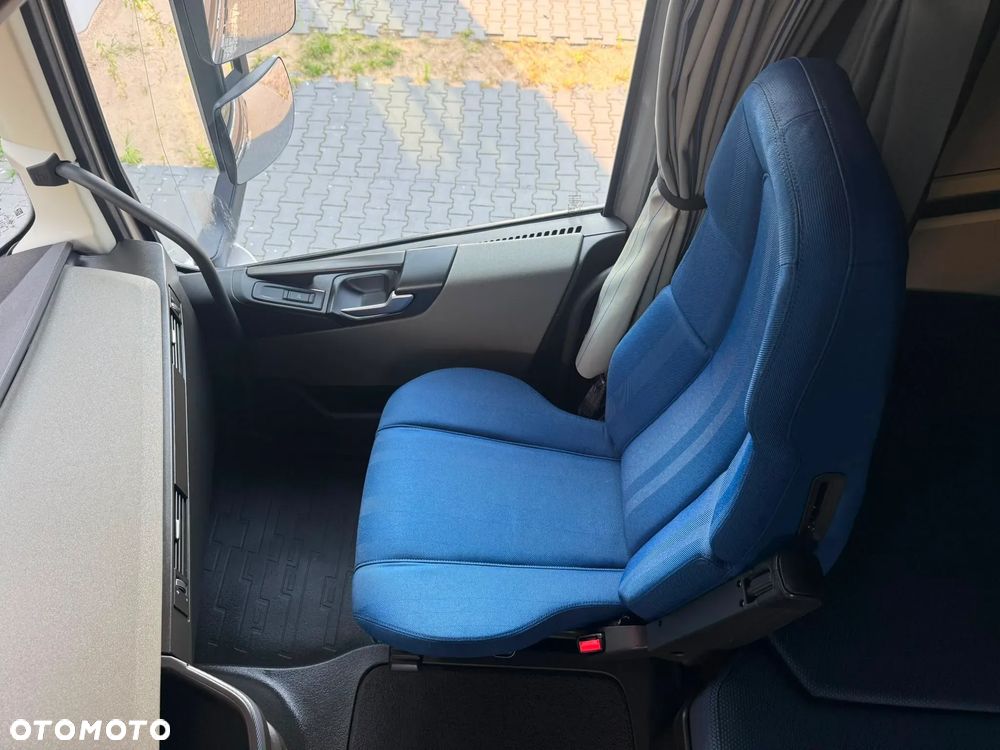 Volvo FH500/EURO6//METALIK/FULL LED/NAVI/KLIMA.POSTOJOWA/SPROWADZONY - 29