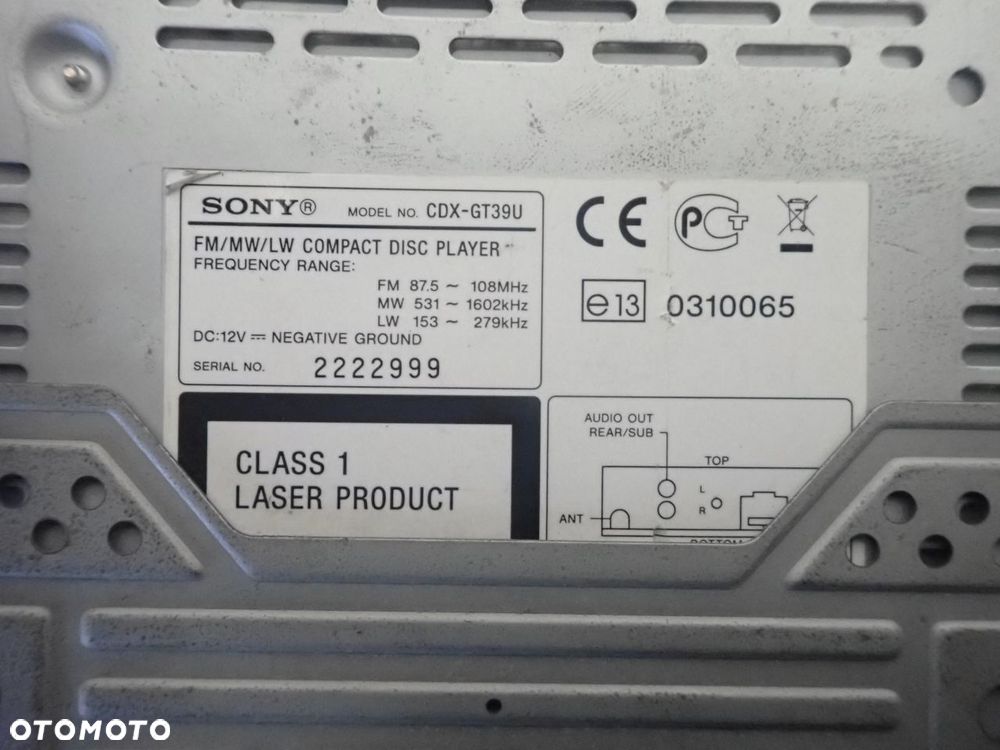 RADIO UNIWERSALNE SKODA FABIA 1.9 TDI SONY CDX-GT39U - 4