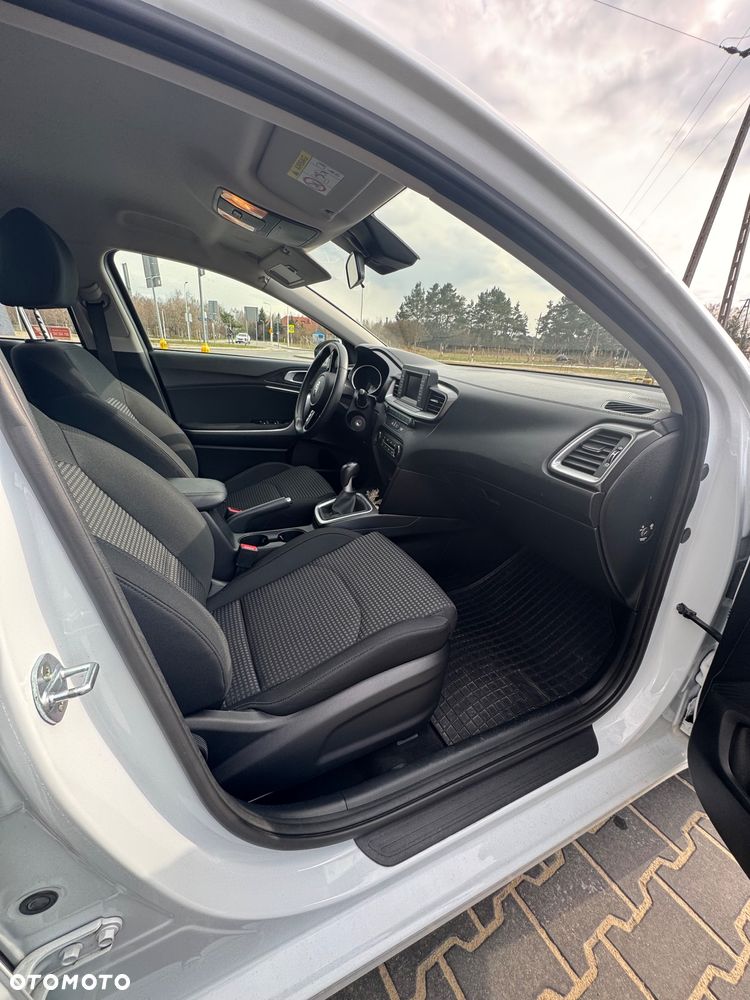 Kia Ceed 1.4 T-GDI M - 8