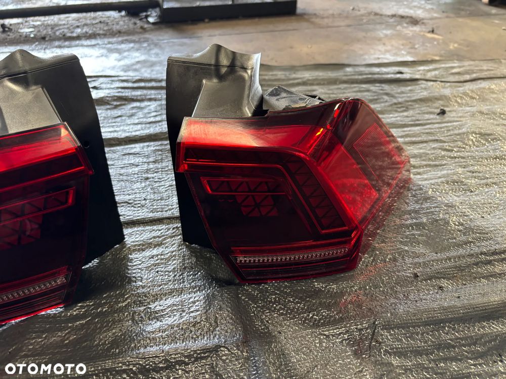 VW Tiguan II 5NA lampa tył tylna prawa lewa 5NA945207C 5NA945208C - 3