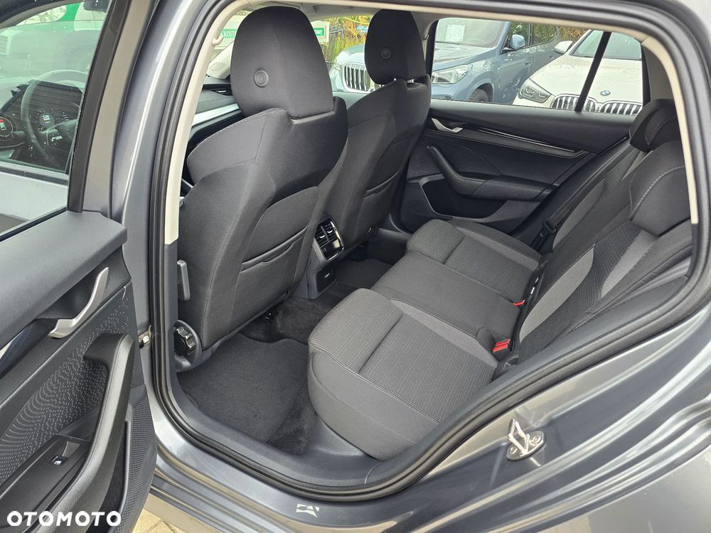 Skoda Octavia - 10