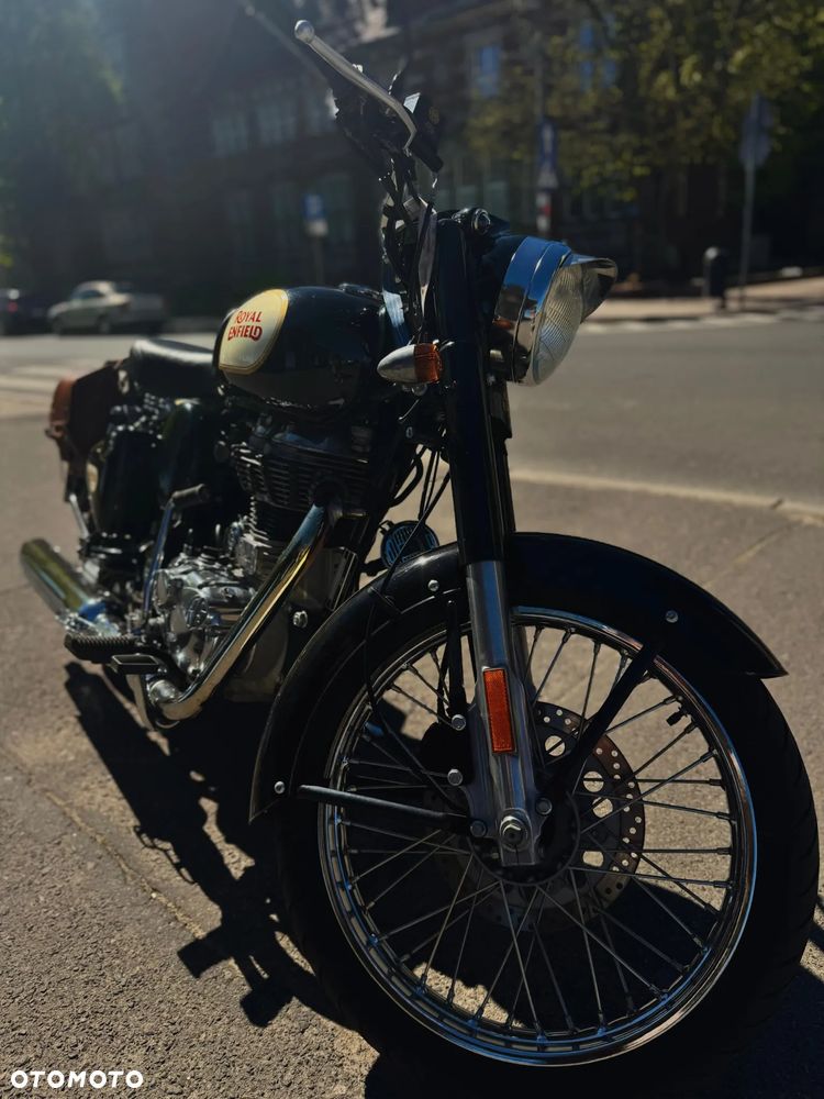 Royal Enfield Classic - 5