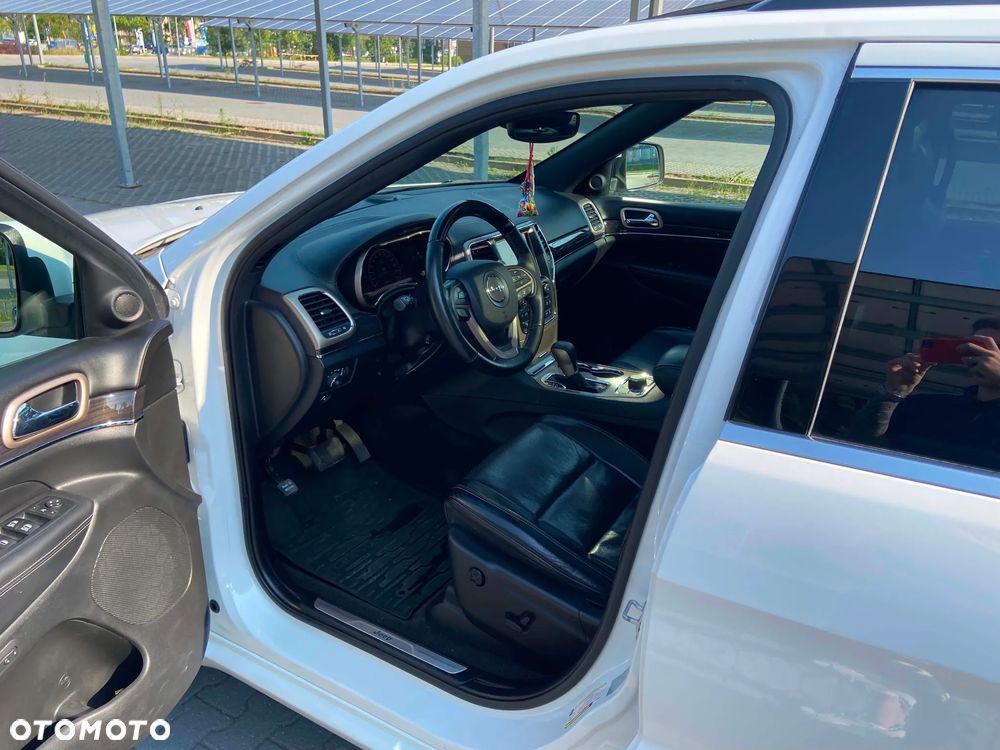 Jeep Grand Cherokee 3.0 CRD Overland - 12