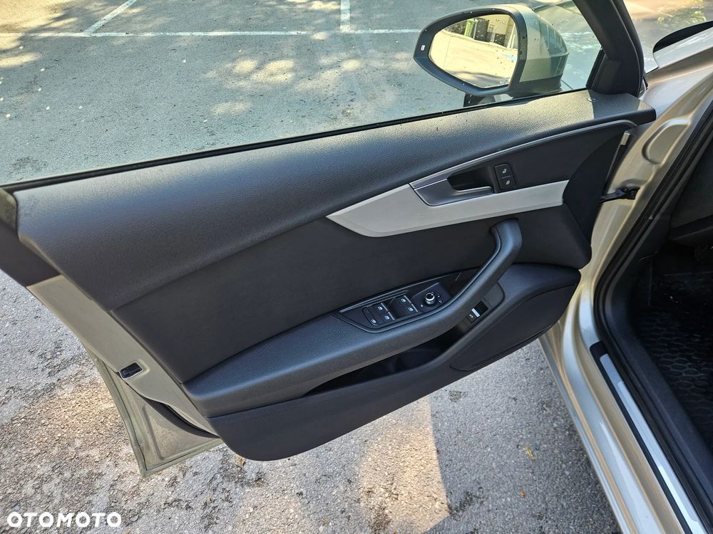 Audi A4 Avant 40 TFSI design - 9