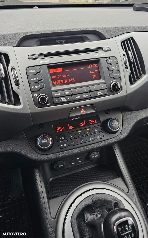 Kia Sportage 1.6 GSL MT 4x2 STYLE - 9