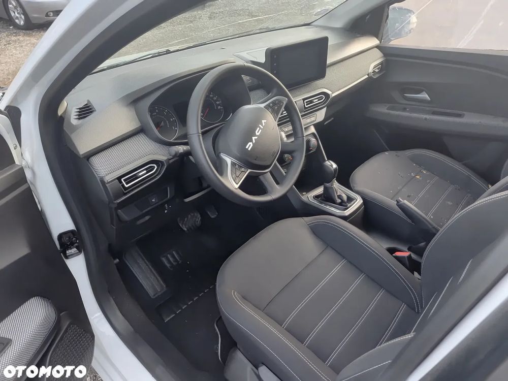 Dacia Sandero 1.0 TCe Expression CVT - 16