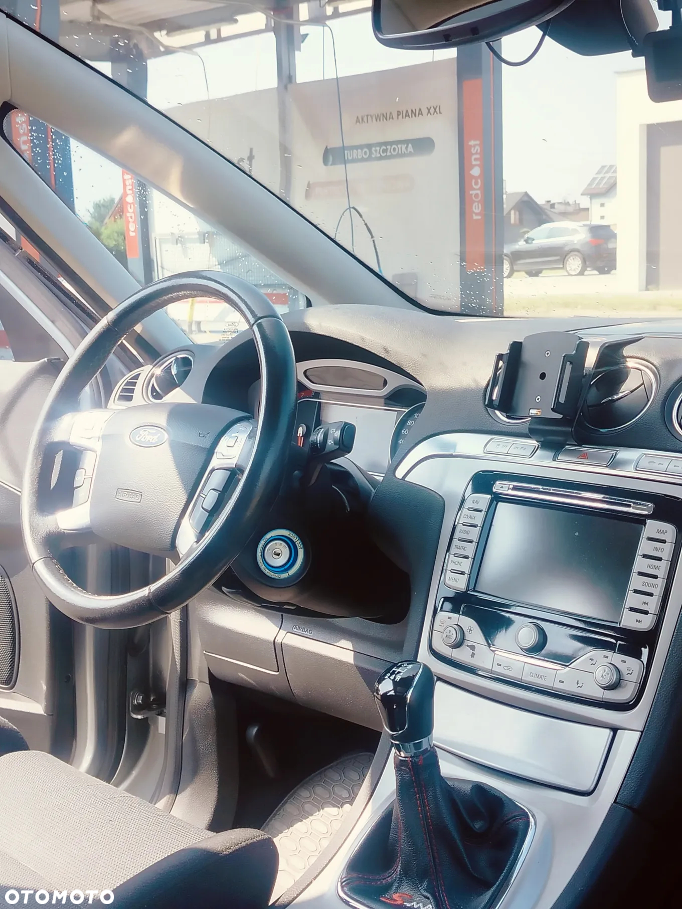 Ford S-Max - 9