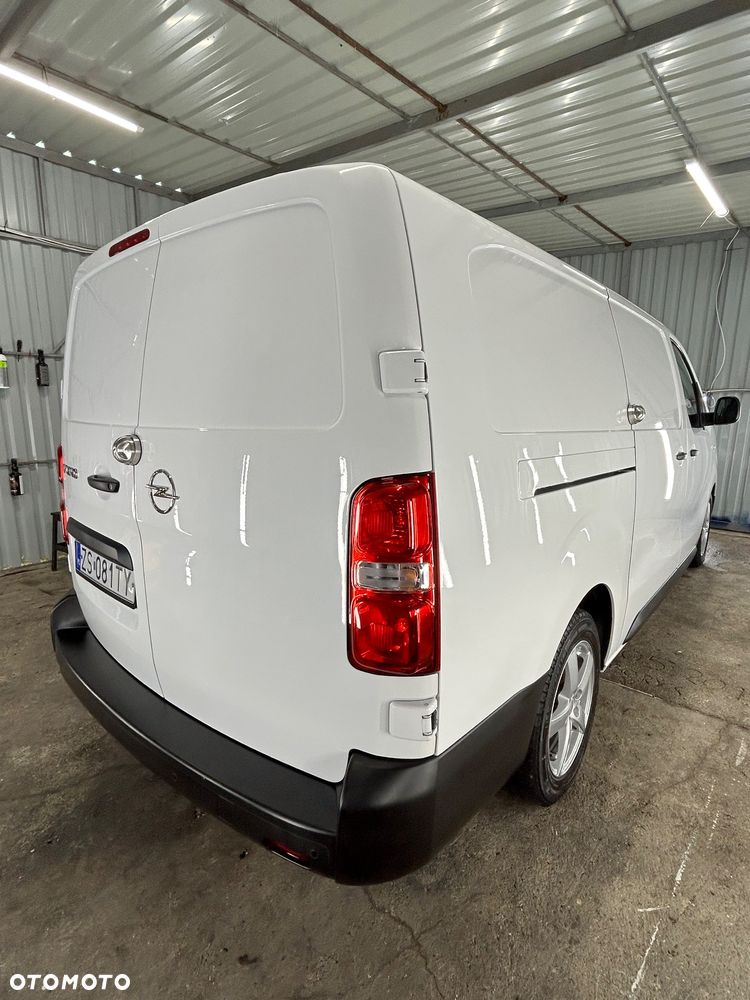 Opel Vivaro - 11
