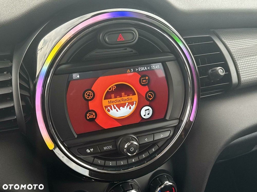 MINI Cooper Standard - 15