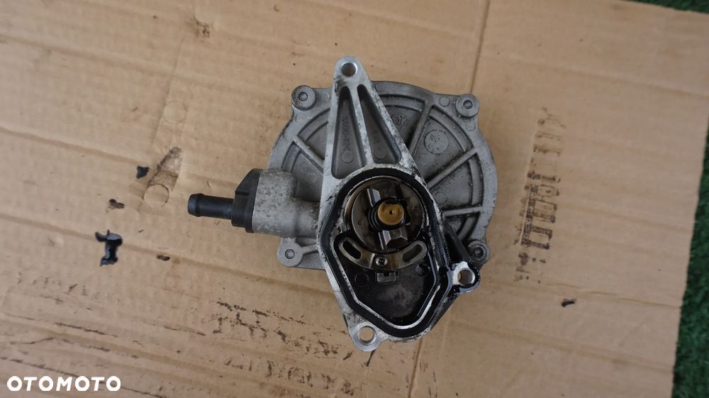 Hyundai Tucson III i40 Kia Sportage IV Optima 1.7 CRDI pompa vacum 28810-2A500 - 3