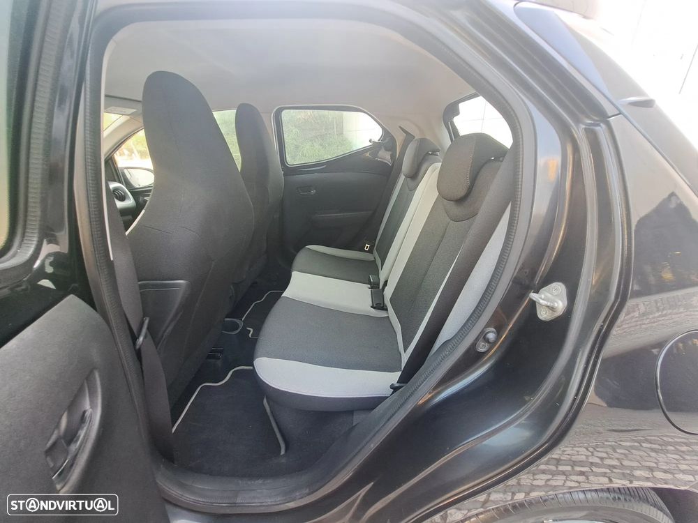 Toyota Aygo 1.0 X-Play+AC - 8